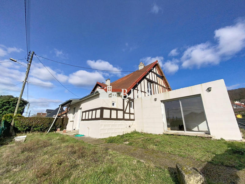 Maison - 103 m² - 4 pièces