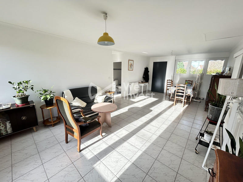 Maison - 90 m² - 5 pièces