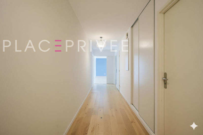 Appartement - 124 m² - 5 pièces