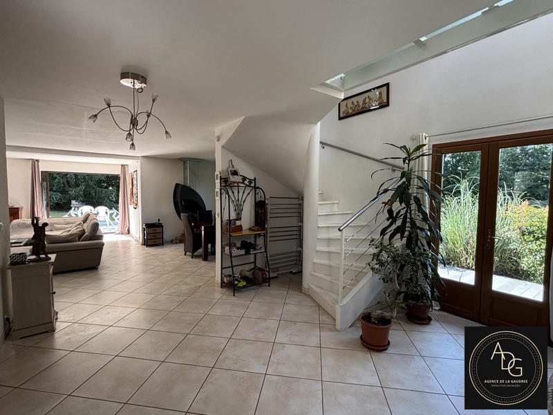 Villa - 170 m² - 6 pièces