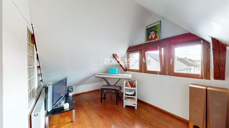 Maison - 147 m² - 7 pièces