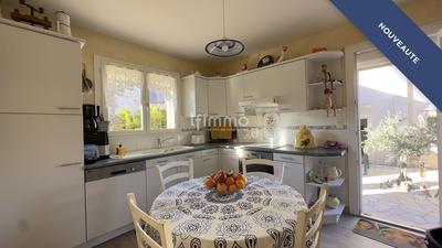 Maison - 108 m² - 4 pièces