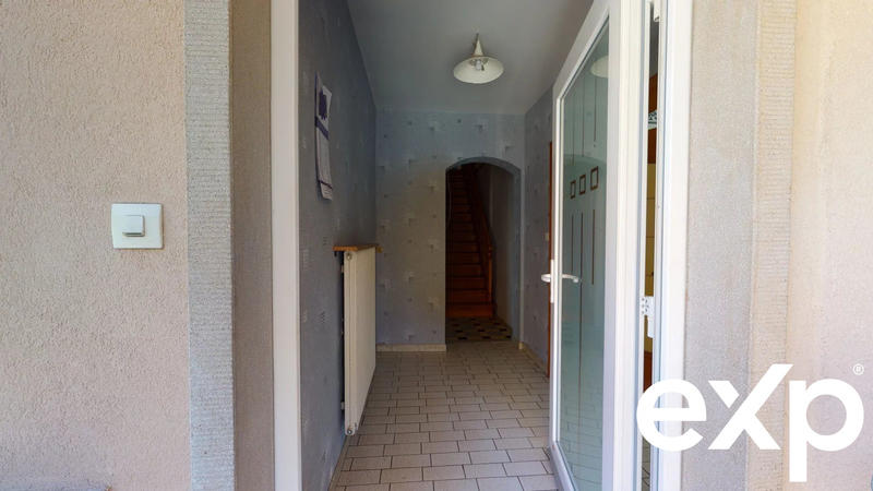 Maison - 207 m² - 7 pièces