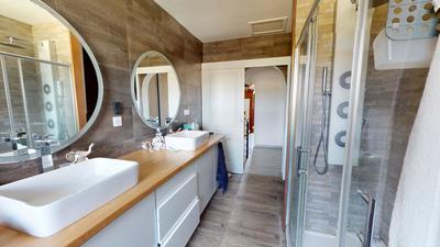 Maison - 135 m² - 4 pièces