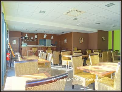 Local commercial - 170 m² - 1 pièce