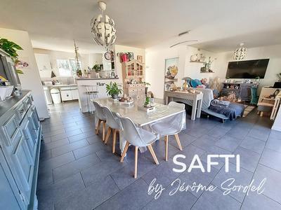 Maison - 156 m² - 8 pièces