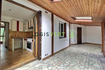 Maison - 145 m² - 8 pièces