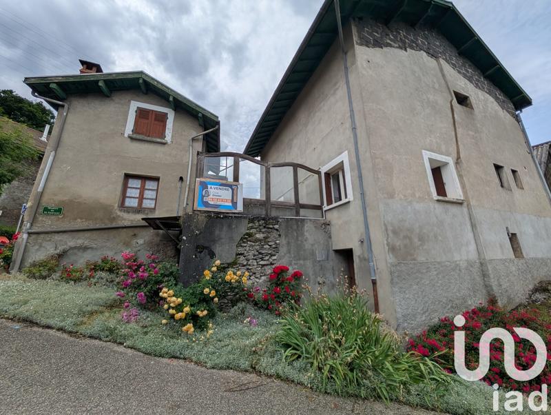 Maison de village - 166 m² - 2 pièces