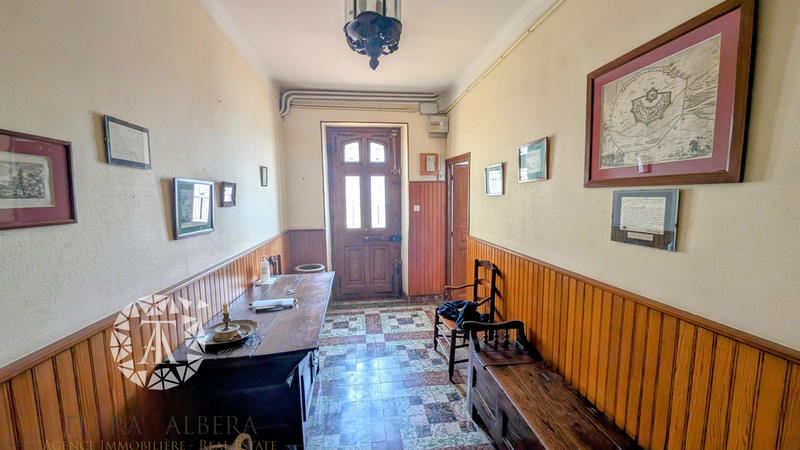 Villa - 310 m² - 14 pièces