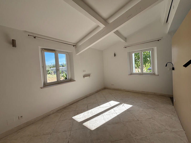 Maison - 184 m² - 4 pièces