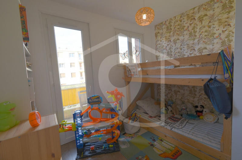 Appartement - 60 m² - 3 pièces