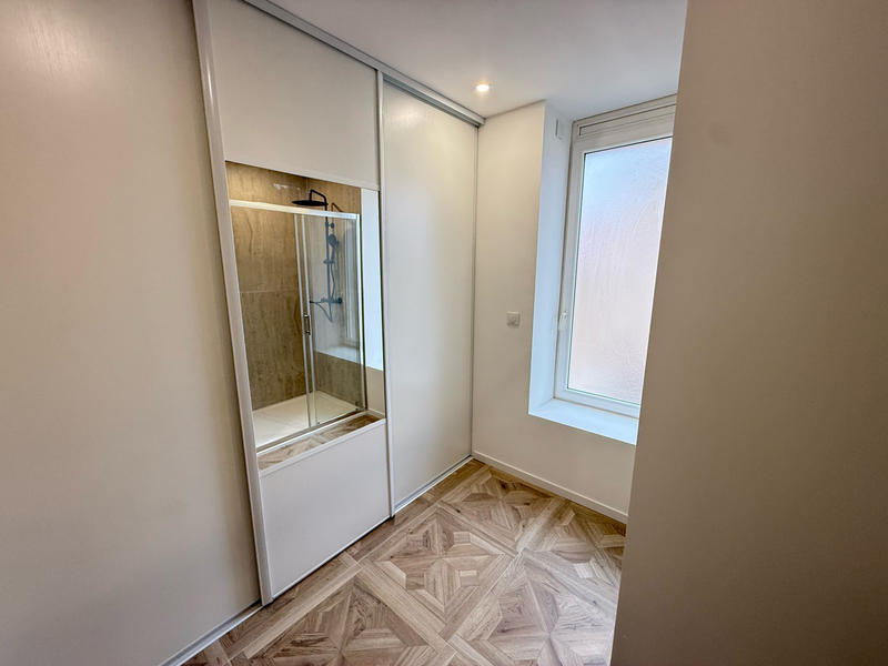 Appartement - 75 m² - 3 pièces