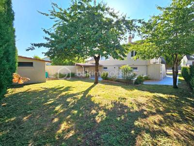 Pavillon - 100 m² - 5 pièces