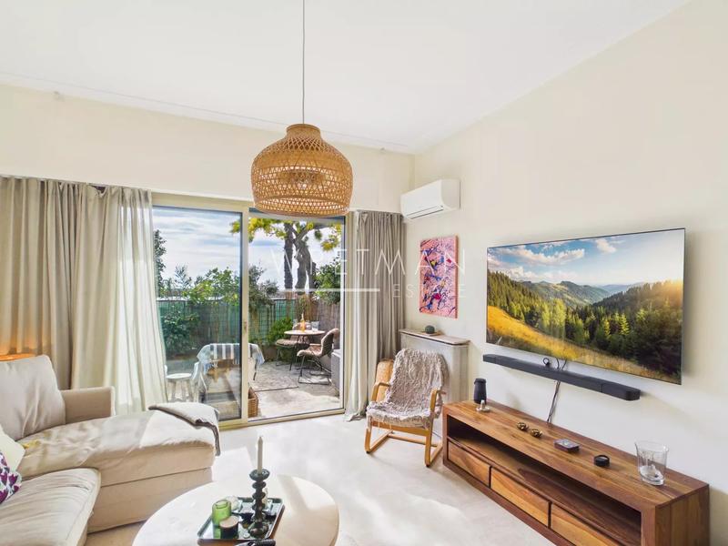 Appartement - 60 m² - 2 pièces