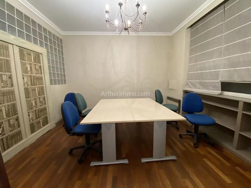 Bureau - 133 m² - 4 pièces