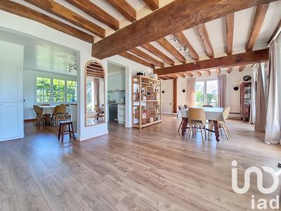 Maison - 160 m² - 6 pièces