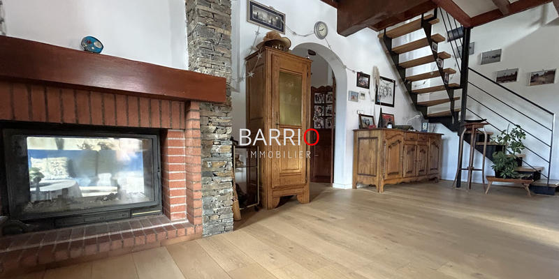 Villa - 226 m² - 8 pièces