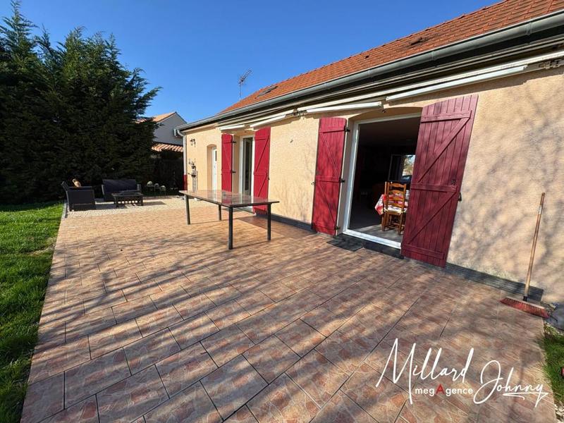 Maison - 96 m² - 5 pièces