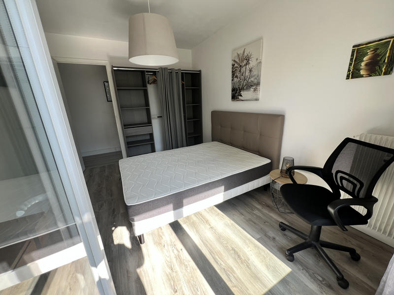 Appartement - 97 m² - 5 pièces