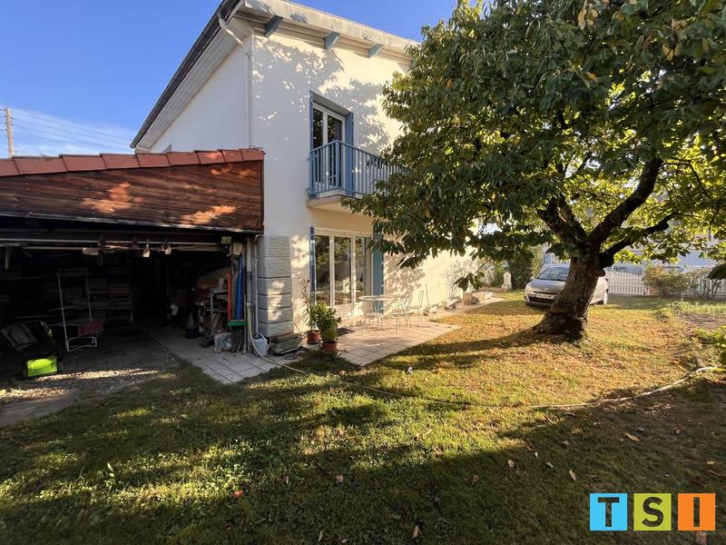 Maison - 116 m² - 6 pièces