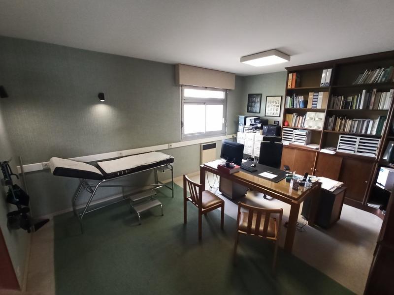 Local commercial - 295 m²