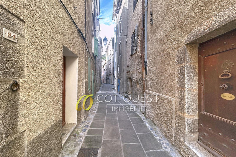 Immeuble - 142 m² - 6 pièces