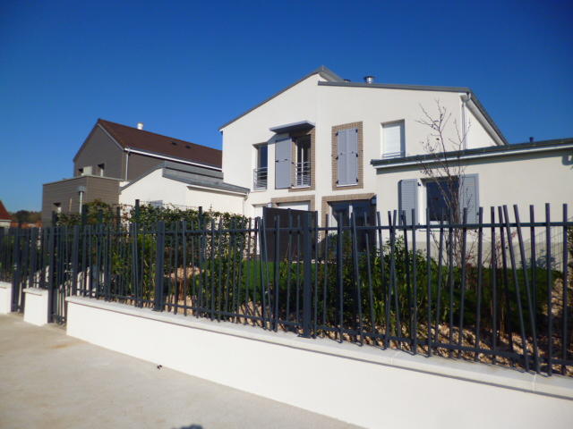 Pavillon - 101 m² - 4 pièces