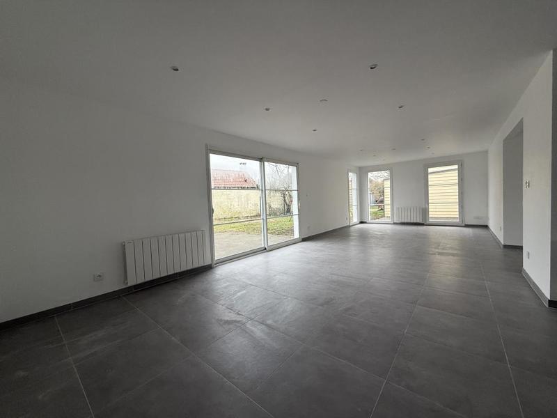 Pavillon - 153 m² - 8 pièces