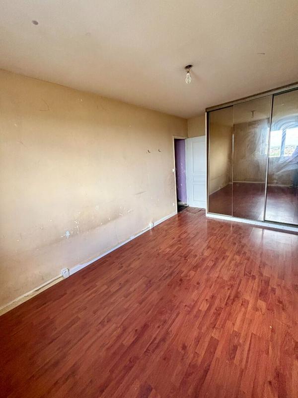 Appartement - 88 m² - 5 pièces