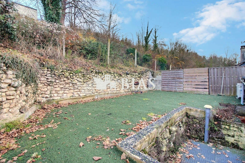 Maison - 145 m² - 7 pièces