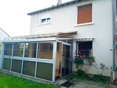 Maison - 80 m² - 5 pièces