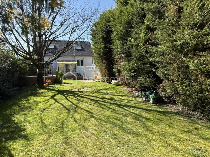 Maison - 91 m² - 6 pièces