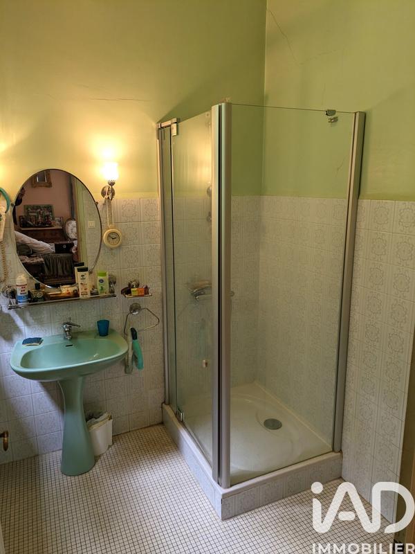 Maison - 244 m² - 6 pièces