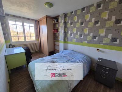 Maison - 128 m² - 8 pièces