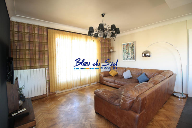 Villa - 275 m² - 7 pièces