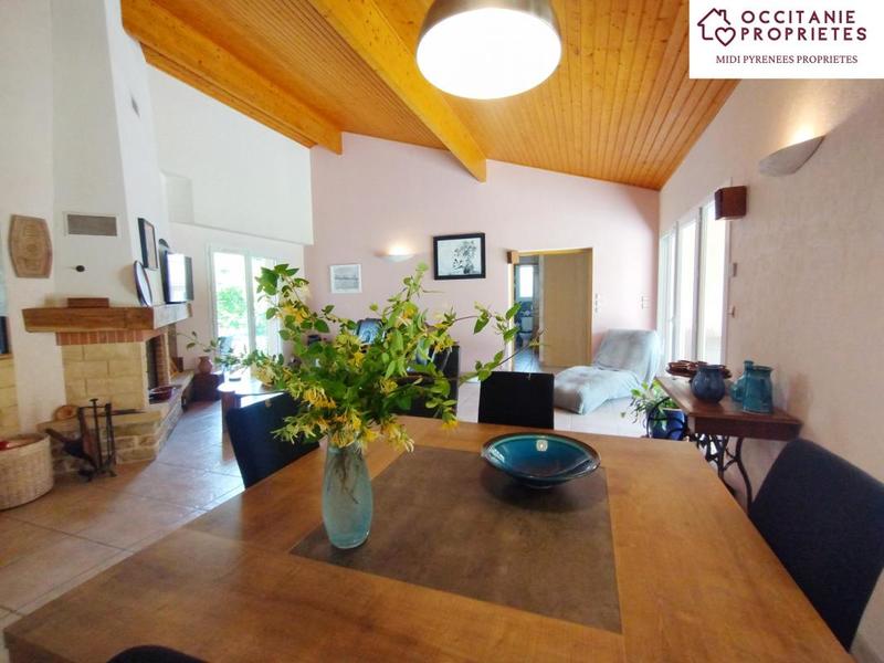 Villa - 190 m² - 7 pièces