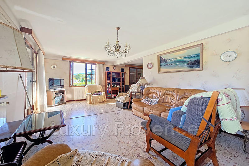 Maison - 116 m² - 5 pièces