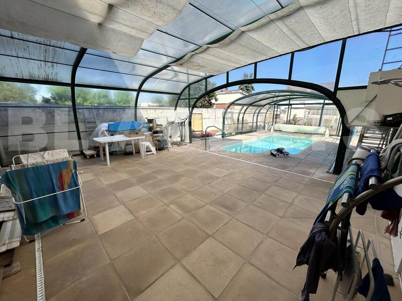 Maison - 165 m² - 7 pièces