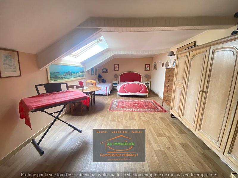 Maison - 178 m² - 7 pièces