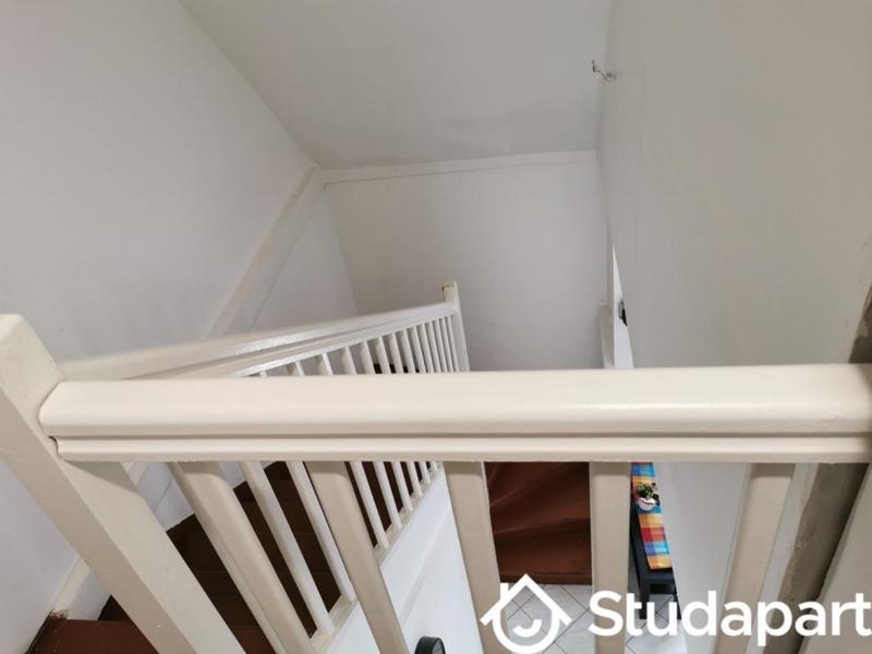 Chambre - 12 m² - 1 pièce