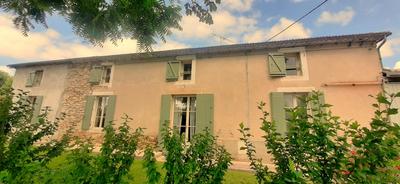 Maison - 153 m² - 7 pièces