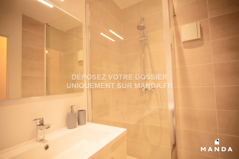 Chambre - 10 m² - 4 pièces