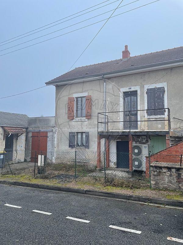 Maison - 128 m² - 7 pièces