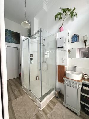 Appartement - 145 m² - 6 pièces