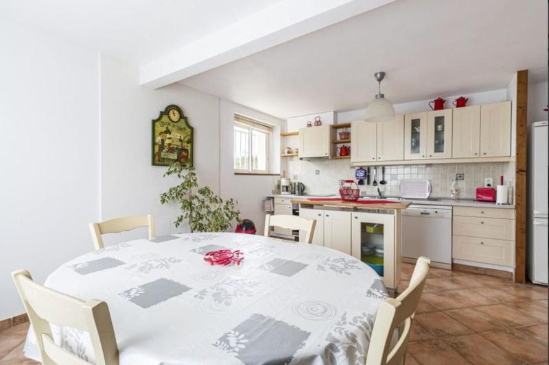 Ferme - 240 m² - 10 pièces