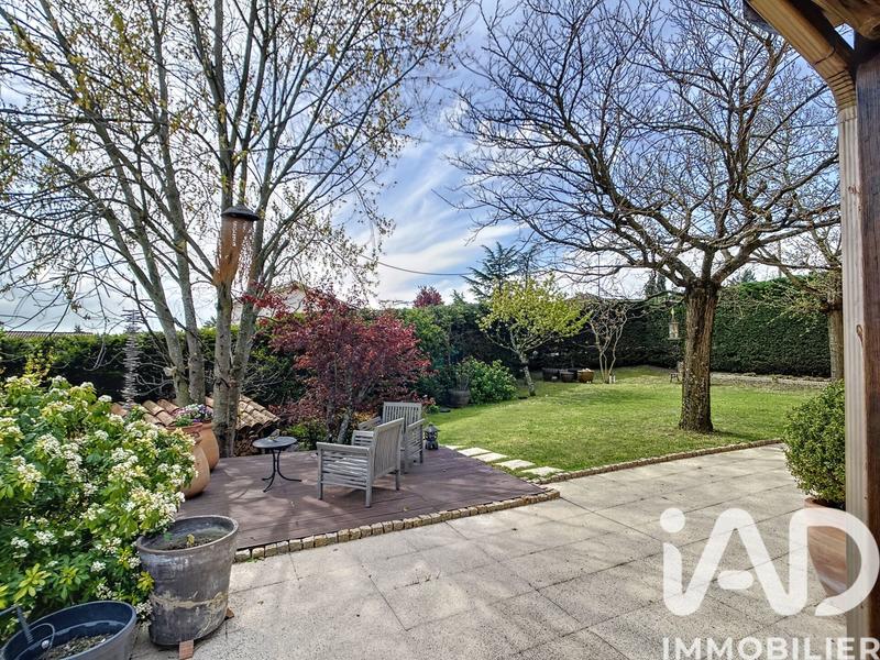 Maison - 255 m² - 7 pièces