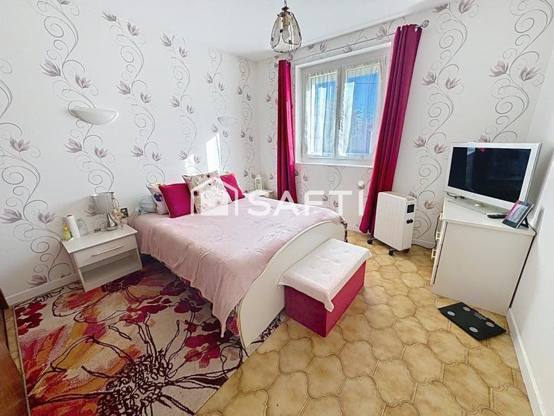 Maison - 137 m² - 7 pièces