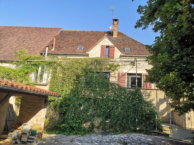Maison - 160 m² - 5 pièces
