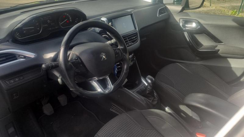 Peugeot 208 1.6 Bluehdi 100 Allure Business