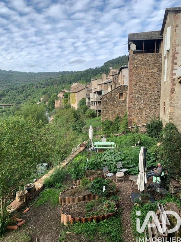 Maison de village - 200 m² - 7 pièces